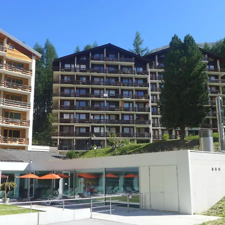 Les Erables Apt. 465 *